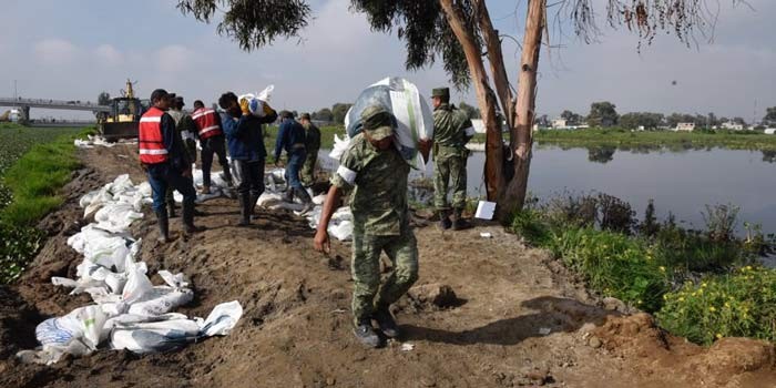 Activan Plan DN-III-E para atender a la población de San Mateo Atenco