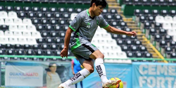 Contento Héctor Mascorro de participar en la Sub-21