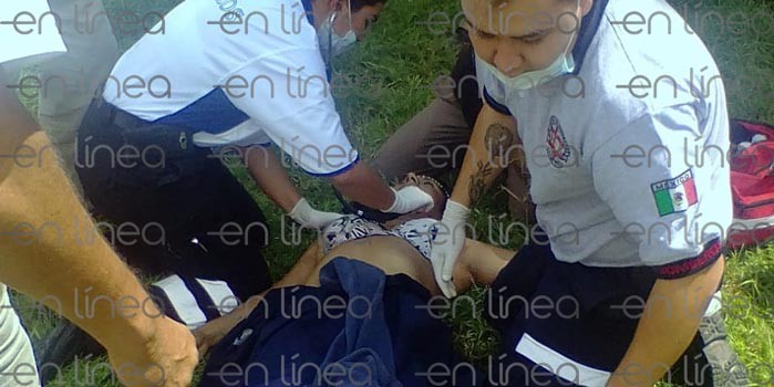 Rescatan a mujer que se lanzó al Malecón del Río, la reportan como grave