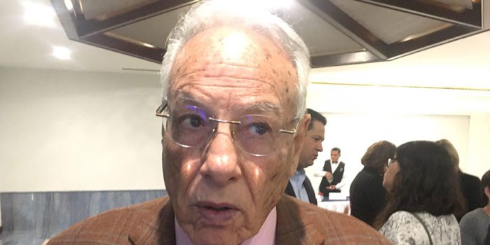Pide Sinhué propuestas a Concamín para Secretaría de Transparencia