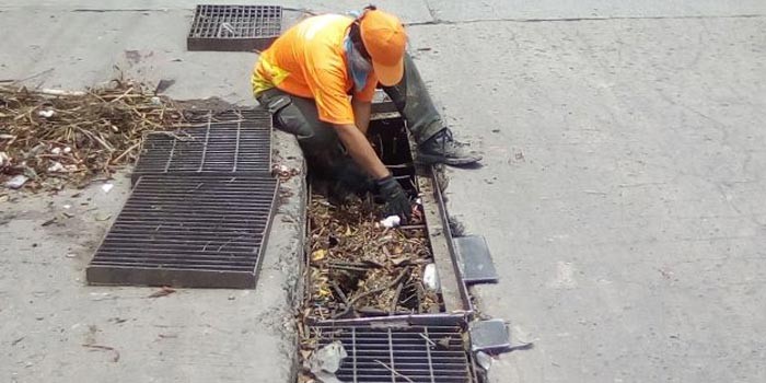 SIAP recolecta 127 toneladas de basura de alcantarillas y coladeras