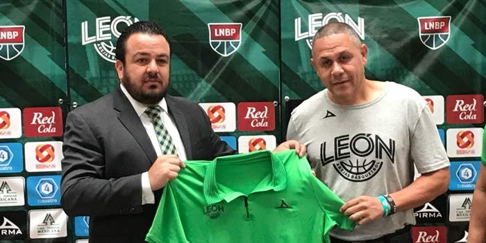 Presentan Abejas a 'Pepo' Martínez