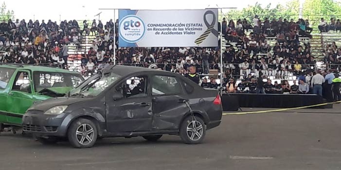 Policía Federal concientiza sobre accidentes viales