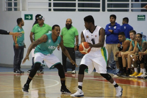 Caen Abejas ante Aguacateros