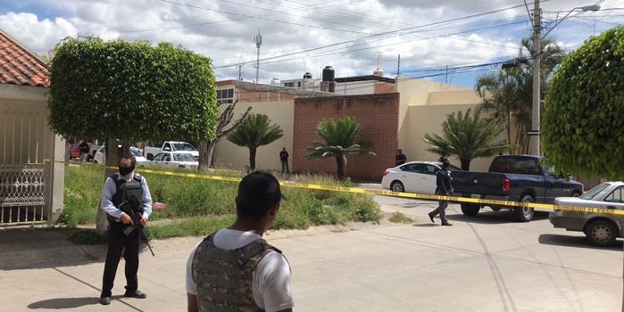 Hallan en cateo restos humanos disueltos en ácido