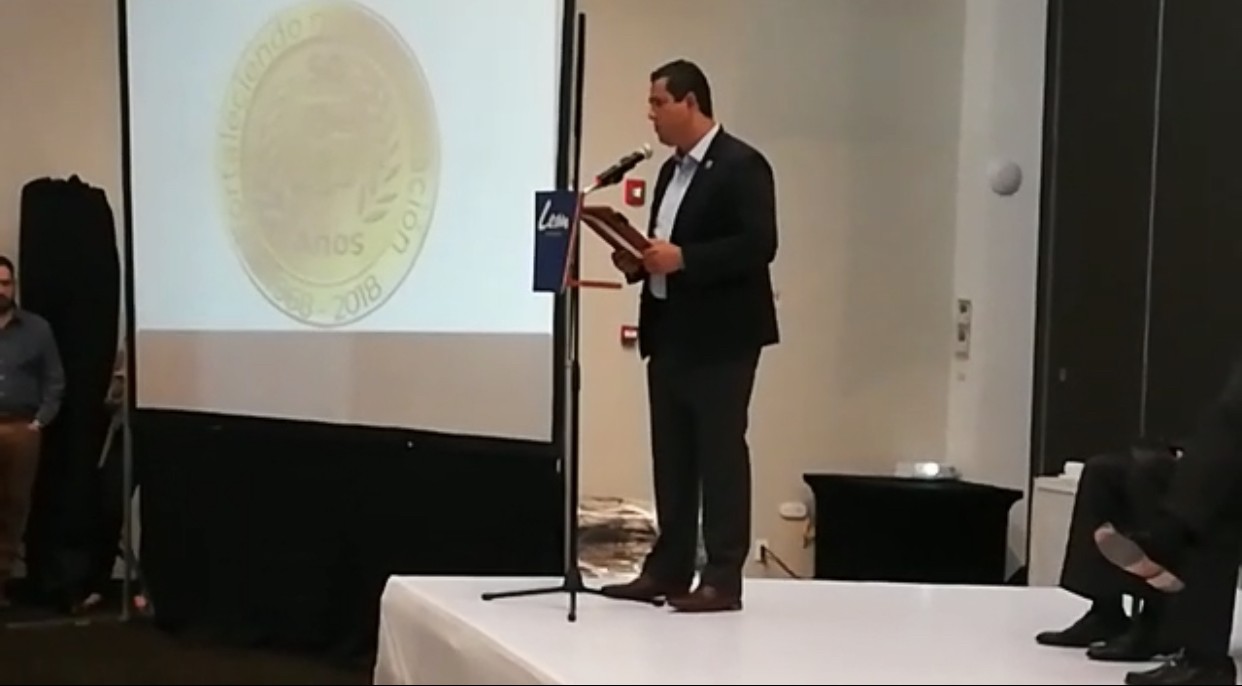 Promete Diego Sinhue transparencia en obra pública