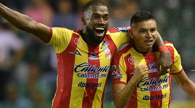 Cae León ante Monarcas