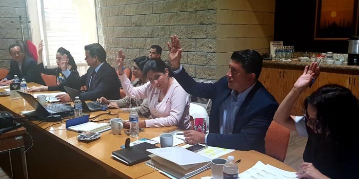 Aprueban convocatoria para contralor municipal