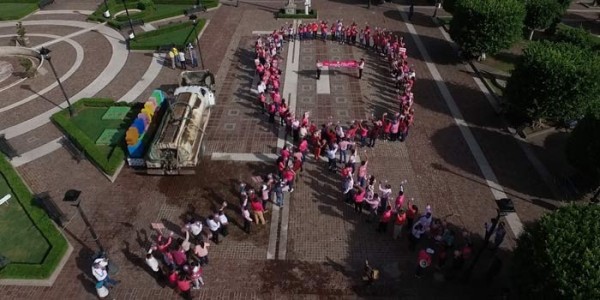 Conmemoran Día Mundial de la Lucha contra el Cáncer de Mama