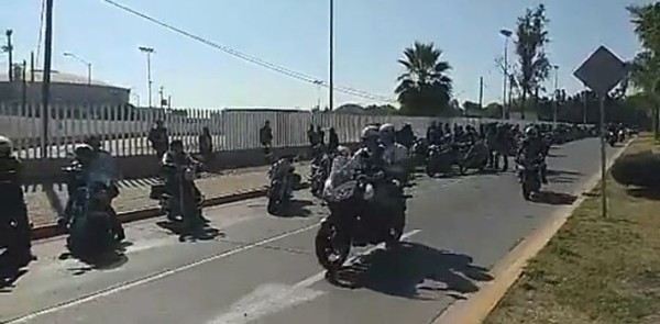 Invitan a motociclistas a respetar normas viales