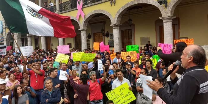 Empresarios buscarán ampararse contra las tarifas de la CFE