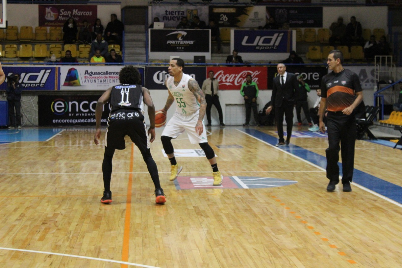 Cae Abejas en el primero ante Panteras