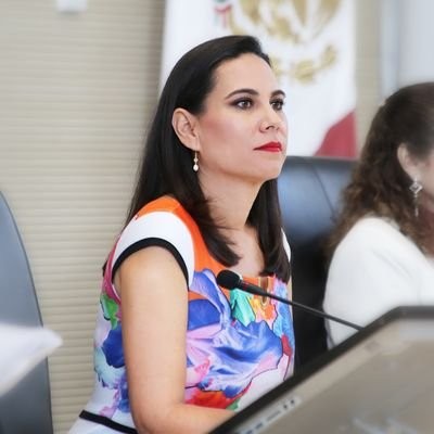 Compromete Alfaro análisis objetivo a paquete fiscal