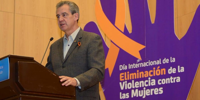 Recuperar espacios para recuperar la tranquilidad: López Santillana