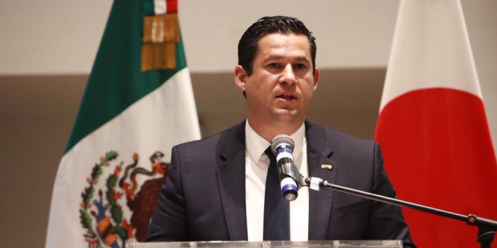 Director de Pemex presentará plan contra huachicoleo: Rodríguez Vallejo
