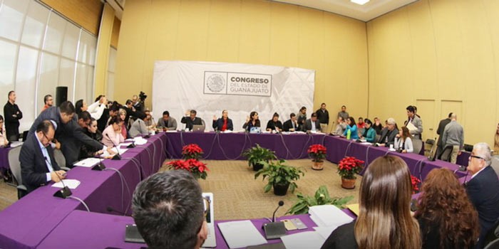 PAN modifica propuesta para cobro de tenencia en Guanajuato