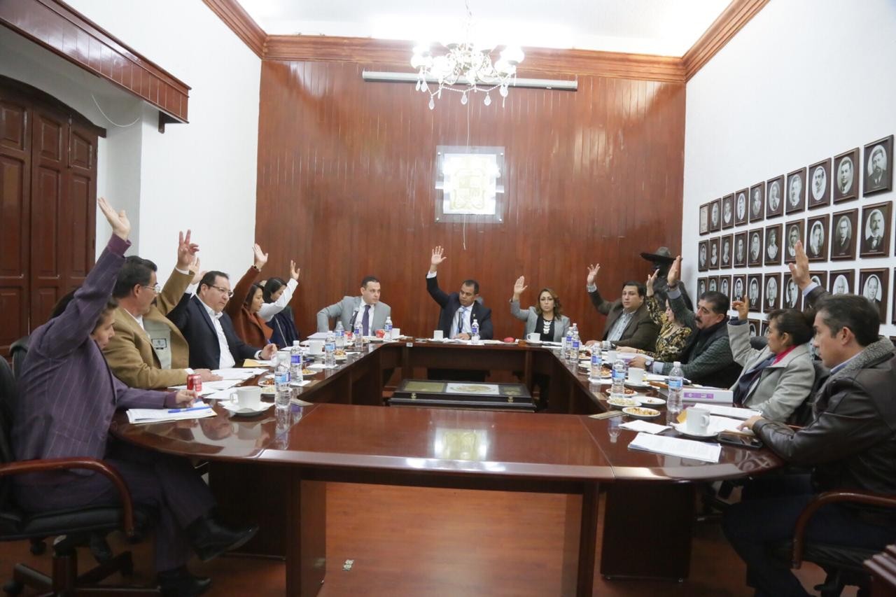 Síndico y regidores de Silao se bajarán sueldo