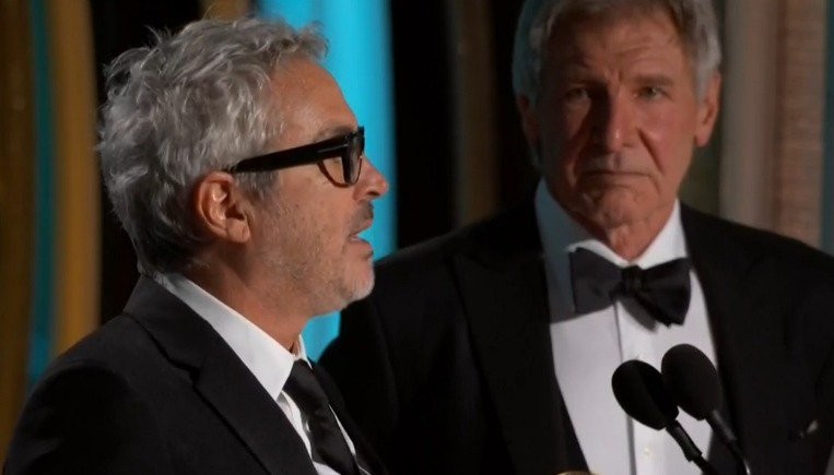Roma, mejor película extranjera; y Cuarón, mejor director, en Globos de Oro