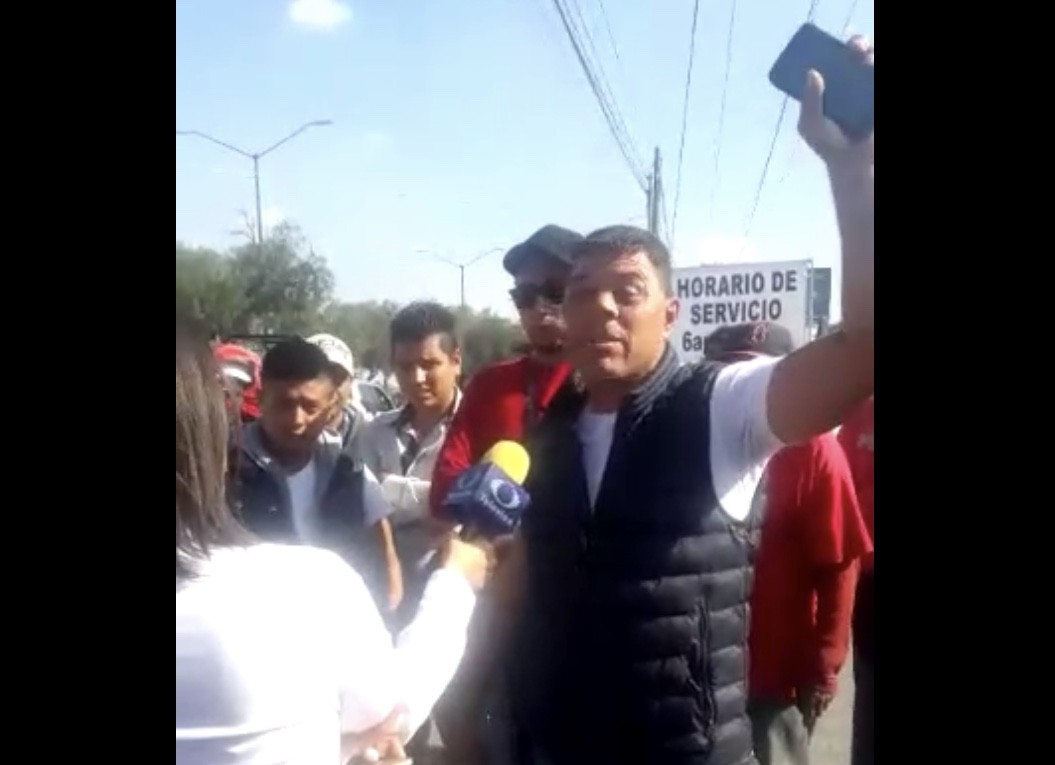 Enfurece a leoneses venta de 100 pesos de gasolina en garrafas
