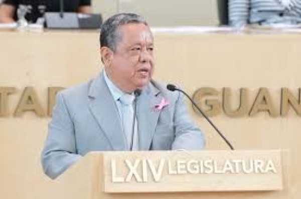 Es cortesía política asistir a reunión con el gobernador: Huerta Aboytes