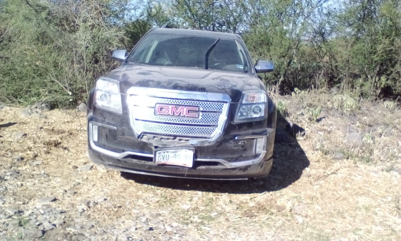 Encuentran camioneta robada en Michoacán