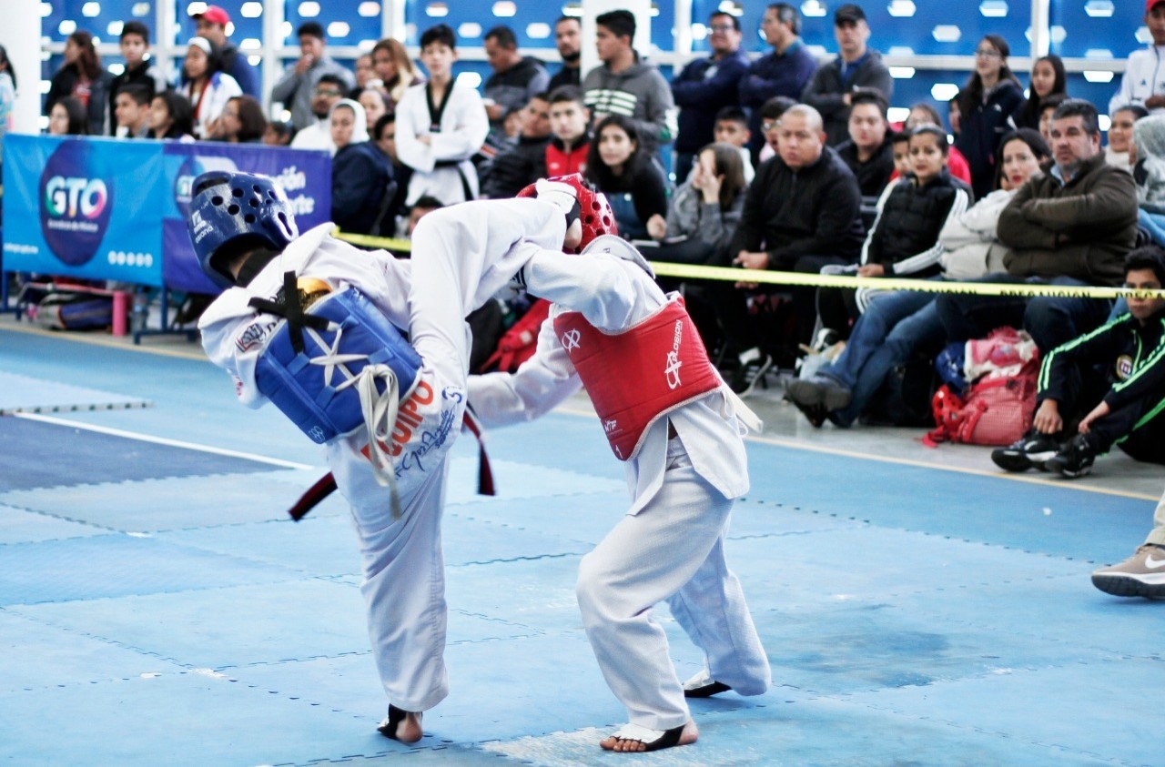 Van 76 guanajuatenses a prenacional de taekwondo
