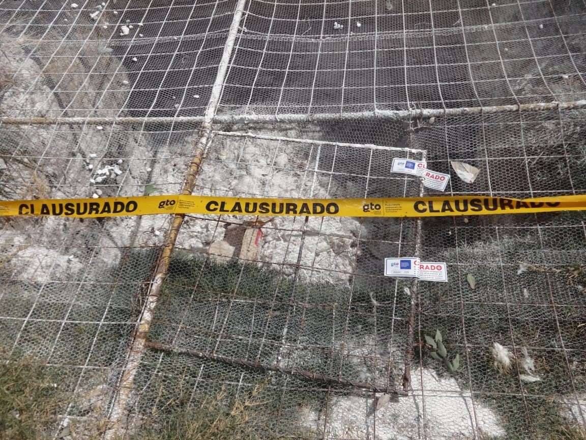 Clausuran granja de Bachoco en Cortazar