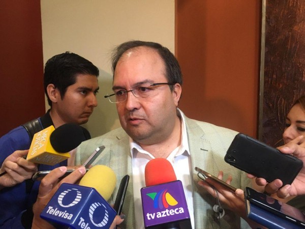 Está actuando de manera correcta asesor de Municipio: CCEL