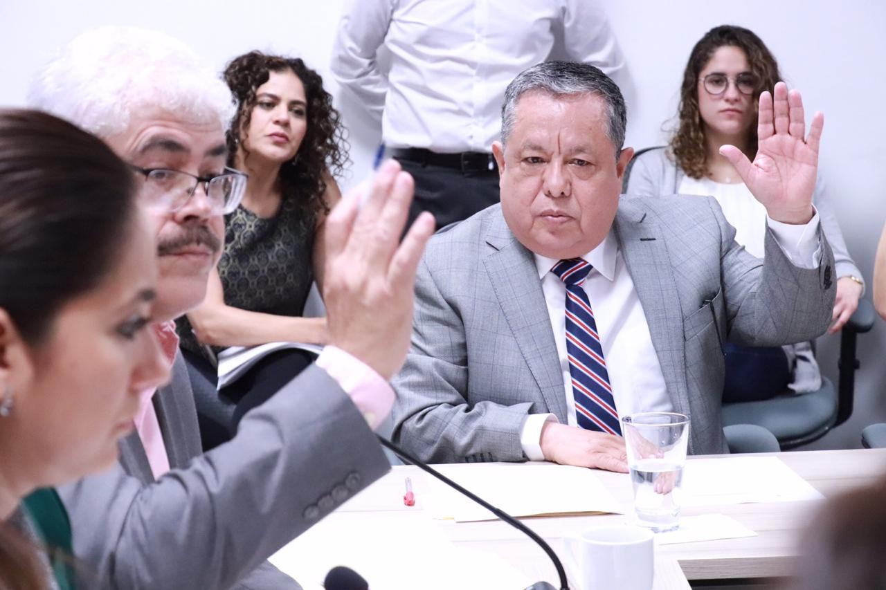 PRI, firme en contra del pase automático para la Fiscalía
