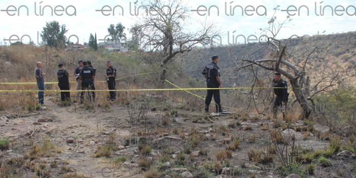 Encuentran cadáver de un joven en la Barranca de Venaderos