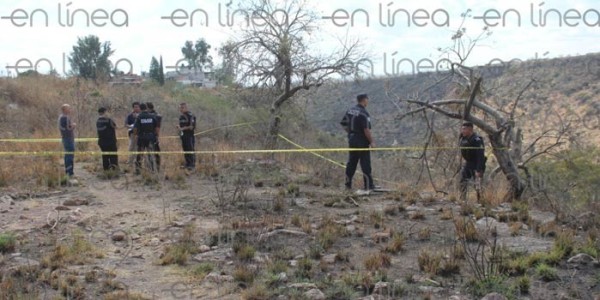 Encuentran cadáver de un joven en la Barranca de Venaderos