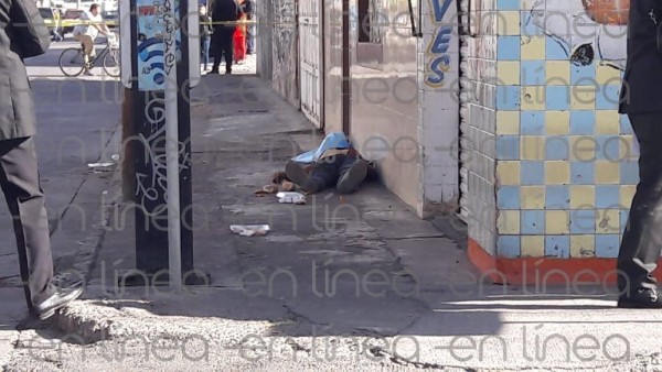 Encuentran a hombre sin vida en calles de El Retiro