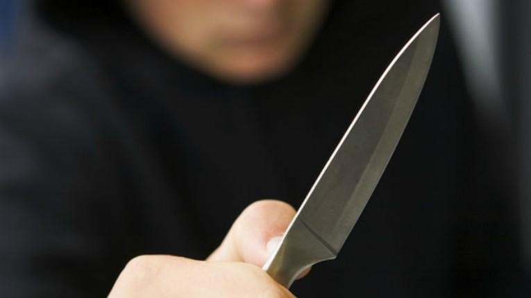 Acuchillan a hombre en intento de robo
