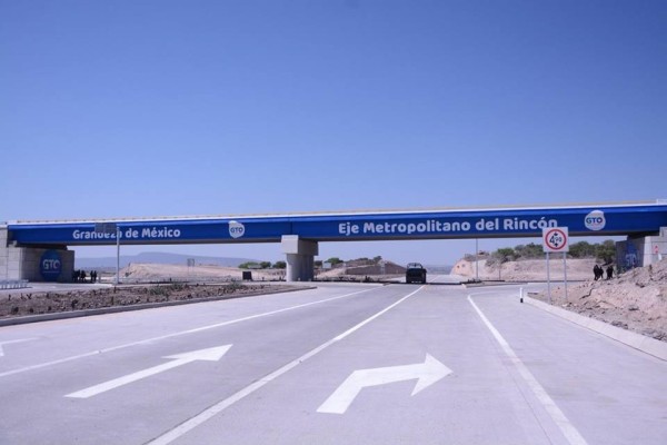 Entregan Eje Metropolitano del Rincón