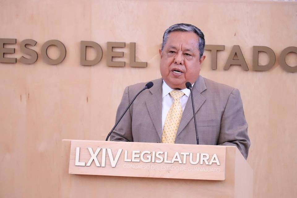 Presenta PRI iniciativa para reformar ley en asignación de diputaciones 'pluris'