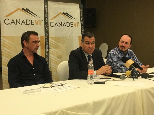 Acusa líder de Canadevi colusión de policías con ladrones en robo