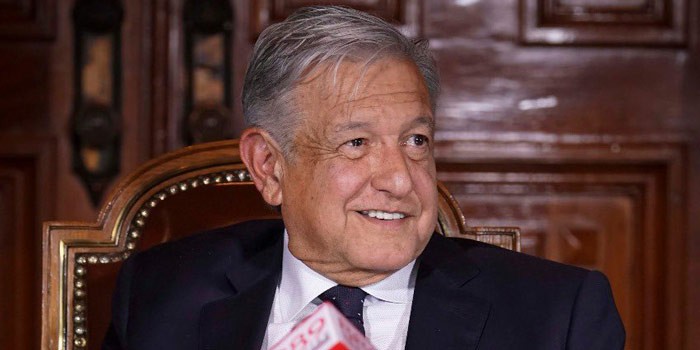 Anuncia López Obrador foros de consulta para definir el Plan Nacional de Desarrollo