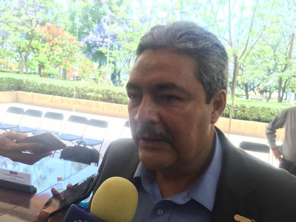 Advierten más pobreza por recortes a salud y a Inaeba