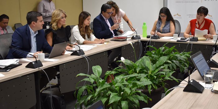 IACIP y Fiscalía General analizan uso de biométricos en yonkes y casas de empeño