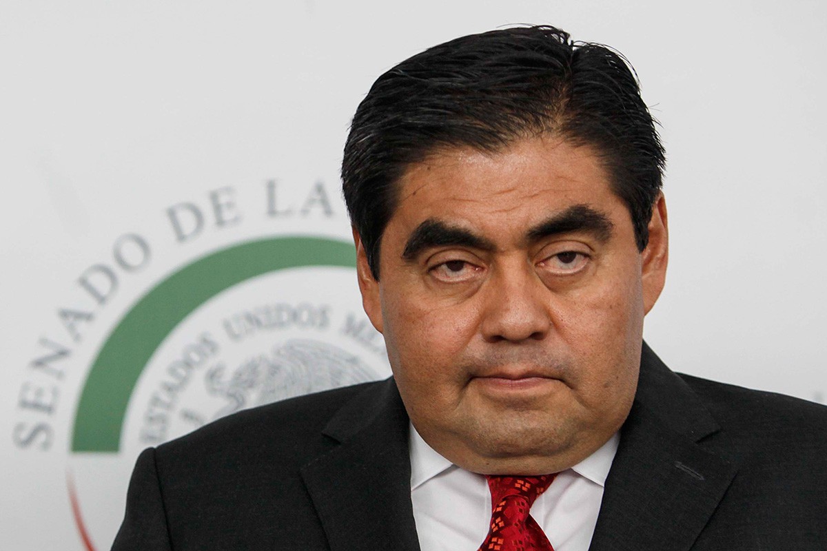 Revocan candidatura a Barbosa en Puebla; ordenan fundamentar designación