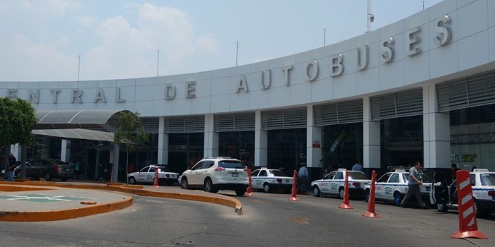 Muere mujer en la Central de Autobuses