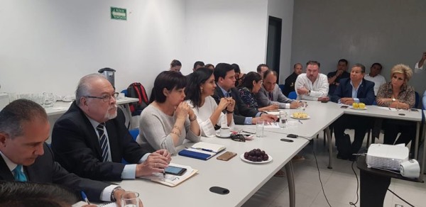 Autoridades y empresarios analizan colocar alcoholímetros en bares y cantinas