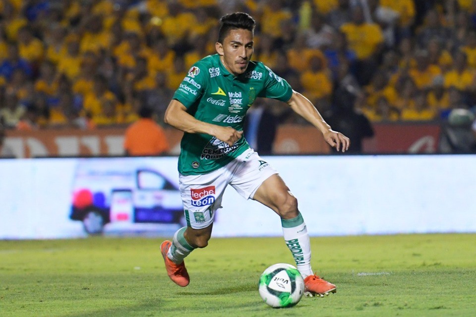 León sale vivo del Volcán, aunque con desventaja