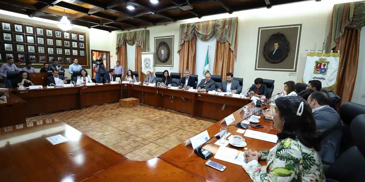 Regidores de oposición propone que cabildo utilice una semana el transporte público
