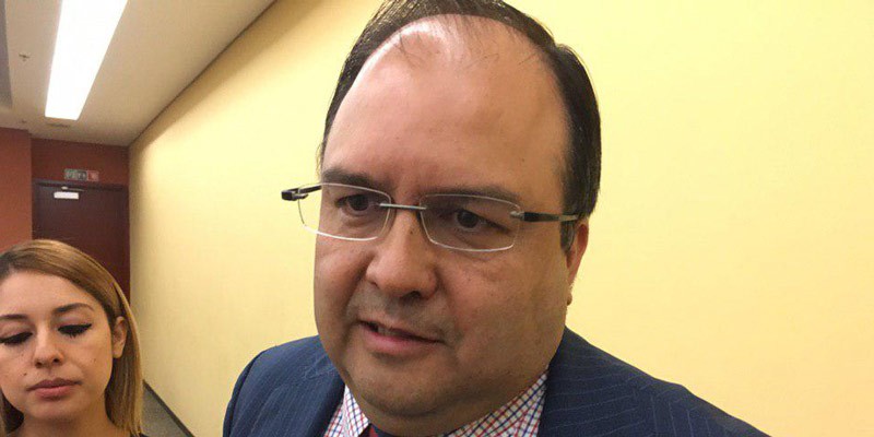 Empresarios piden que administrador de servicios dure 4 años en el cargo