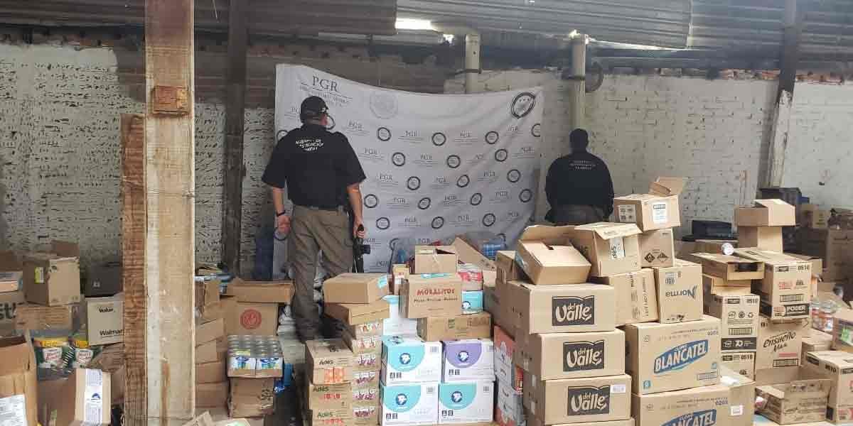 Recuperan tráiler y mercancía robada en León