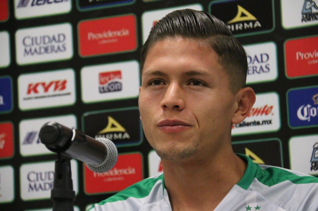 No vengo a compararme con Macías: JJ Godínez