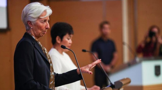 Renuncia Christine Lagarde al Fondo Monetario Internacional