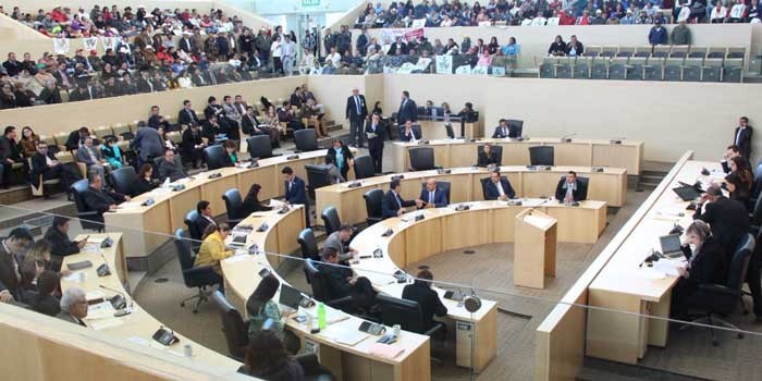Adelantan PRI y Morena posturas sobre endeudamiento de Guanajuato