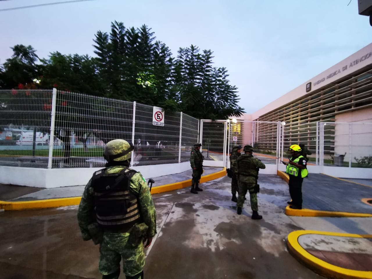 Cierran Unidad Médica de Atención Ambulatoria 55 por amenaza de bomba